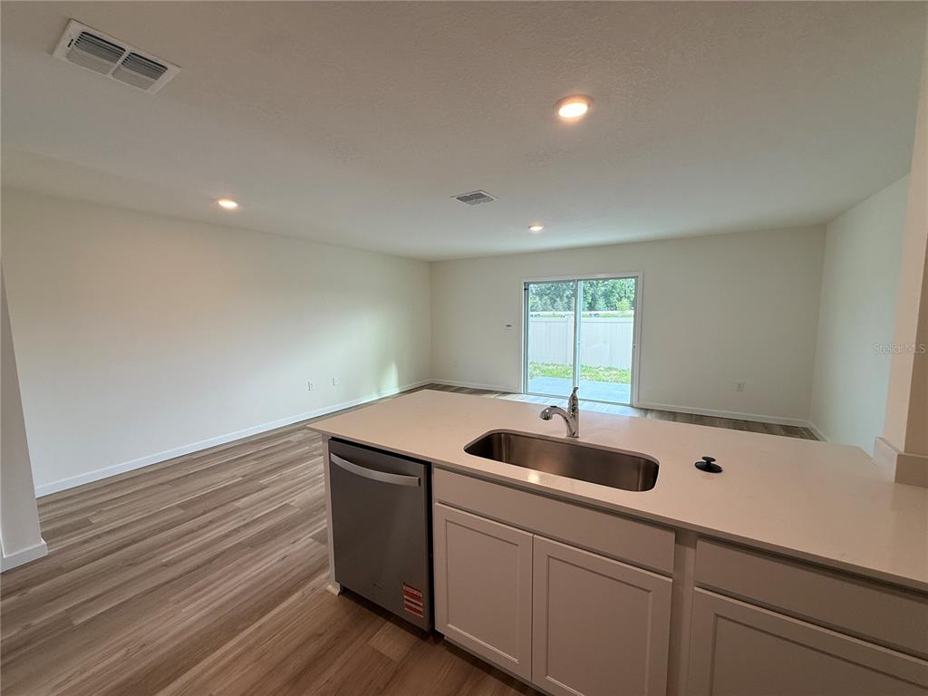 6524 Southwest 82nd Loop Ocala, FL 34476 - Photo 6 of 33