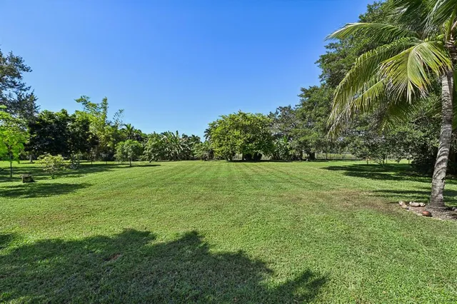 $1,570,000 | 4181 Southwest 141st Avenue, Davie, FL 33330