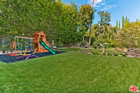 $14,995,000 | 9419 Sunset Boulevard, Beverly Hills, CA 90210