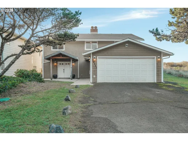 $1,200,000 | 26580 Beach Drive, Rockaway Beach, OR 97136