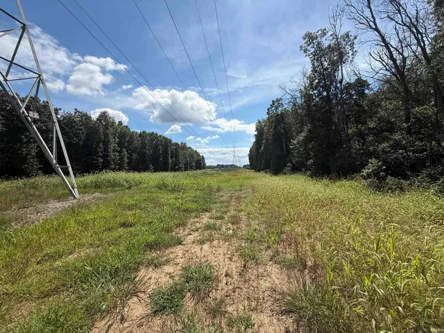 $235,000 | 100n And 600e, Knox, IN 46534