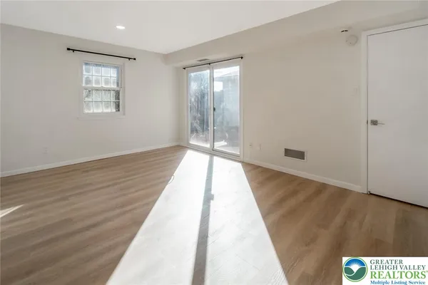 $2,450 | 2796 Springhaven Place, Unit 376, Lower Macungie Township, PA 18062