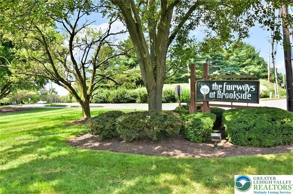 $2,450 | 2796 Springhaven Place, Unit 376, Lower Macungie Township, PA 18062