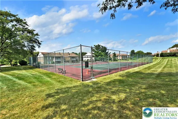 $2,450 | 2796 Springhaven Place, Unit 376, Lower Macungie Township, PA 18062