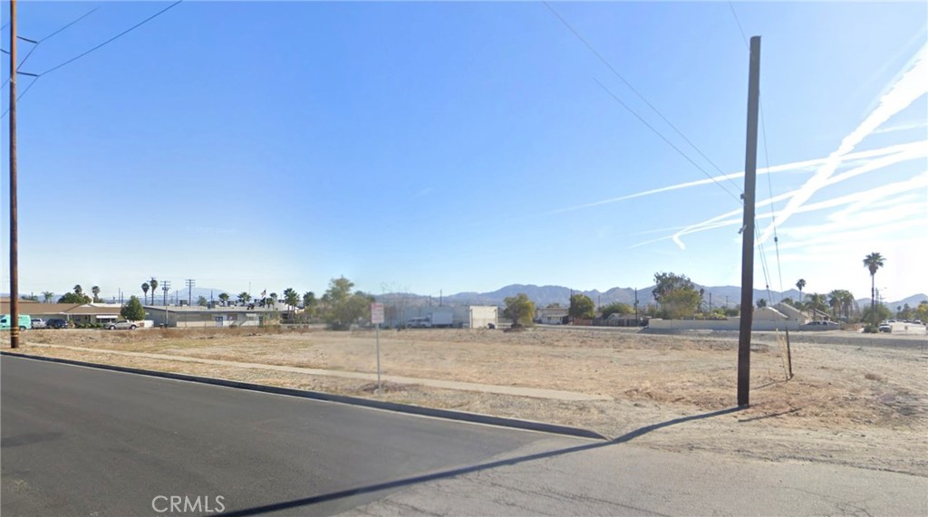 410 East Citrus Street Colton, CA 92324 - Photo 2 of 5 a view of a terrace with city view