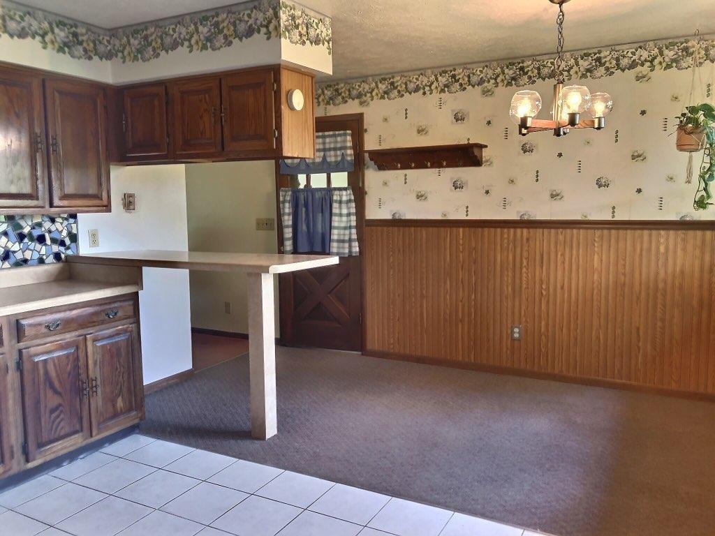 2020 Birch Road Monaca, PA 15061 - Photo 3 of 20 Gallery Image 3