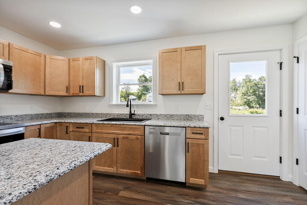 51 Winslow Road Albion, ME 04910 - Photo 10 of 48 Kitchen