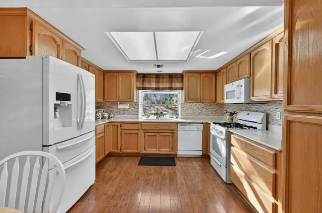 $450,000 | 6140 Shad Way, Pollock Pines, CA 95726