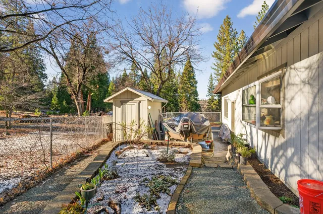 $450,000 | 6140 Shad Way, Pollock Pines, CA 95726