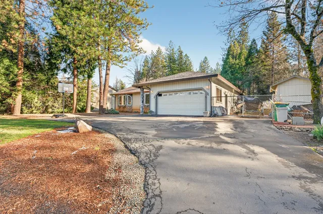 $450,000 | 6140 Shad Way, Pollock Pines, CA 95726