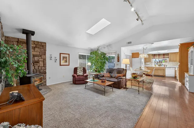 $450,000 | 6140 Shad Way, Pollock Pines, CA 95726