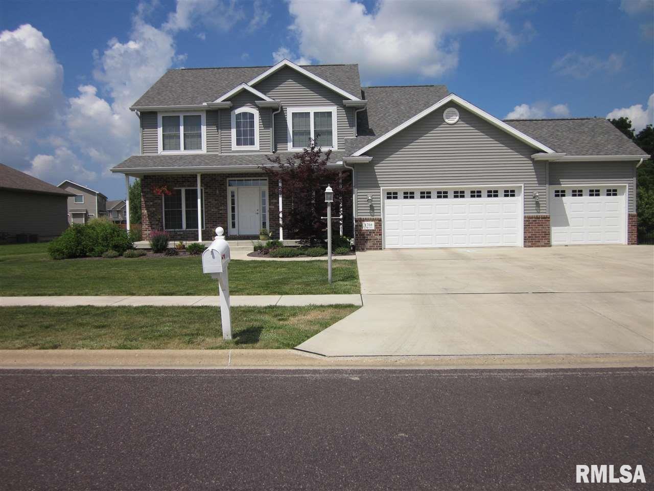 1708 Autumn Ridge Washington, IL 61571 - Photo 1 of 29 Gallery Image 1