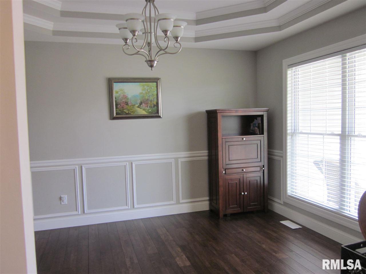 1708 Autumn Ridge Washington, IL 61571 - Photo 12 of 29 Gallery Image 12