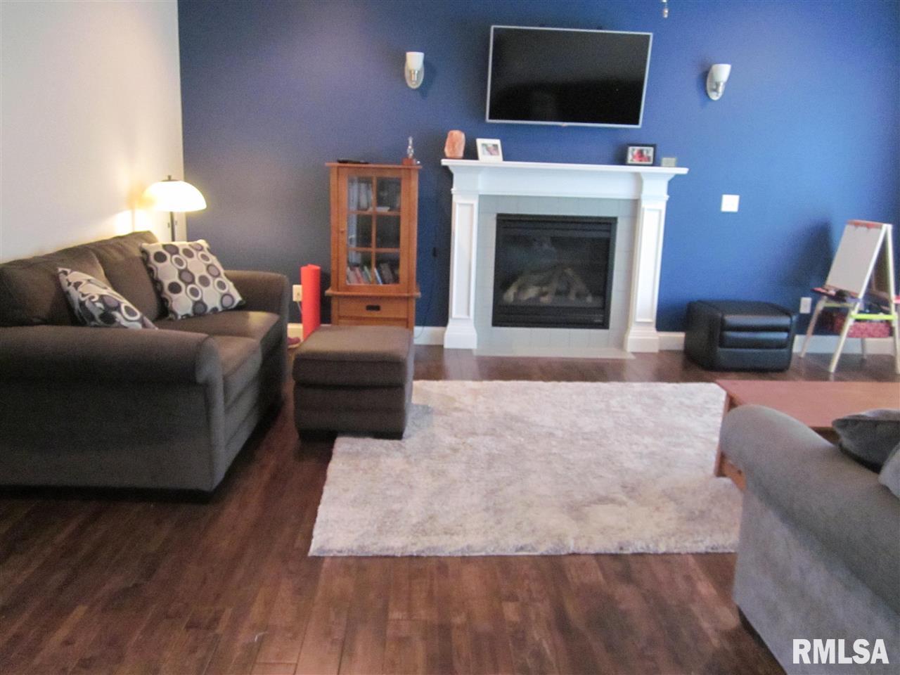 1708 Autumn Ridge Washington, IL 61571 - Photo 16 of 29 Gallery Image 16