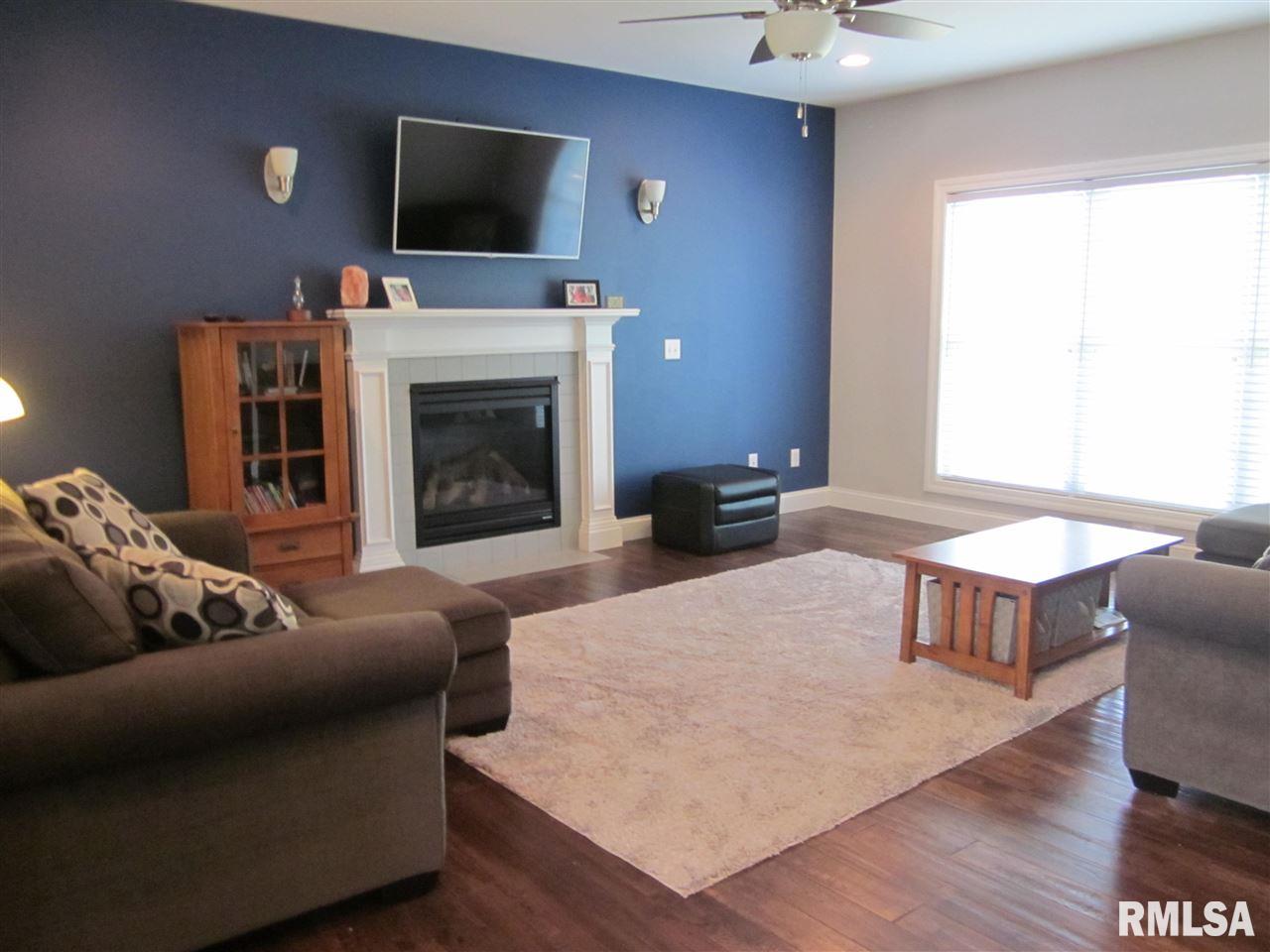 1708 Autumn Ridge Washington, IL 61571 - Photo 18 of 29 Gallery Image 18