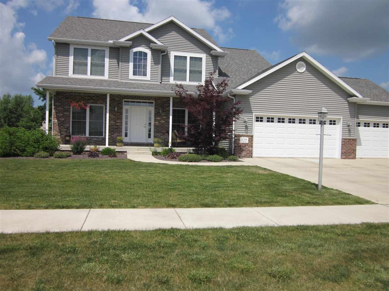 1708 Autumn Ridge Washington, IL 61571 - Photo 2 of 29 Gallery Image 2