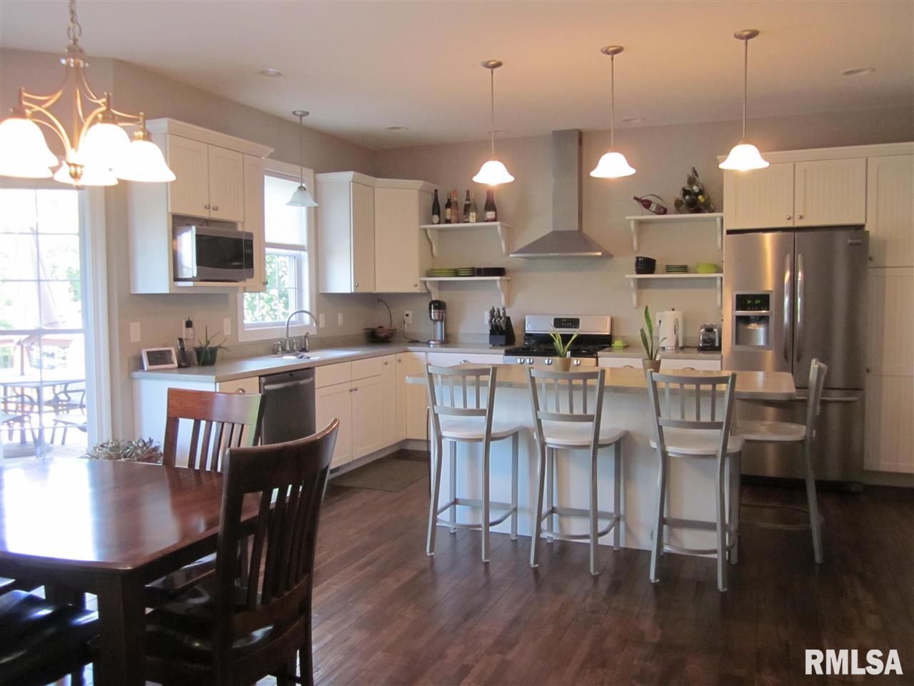 1708 Autumn Ridge Washington, IL 61571 - Photo 8 of 29 Gallery Image 8