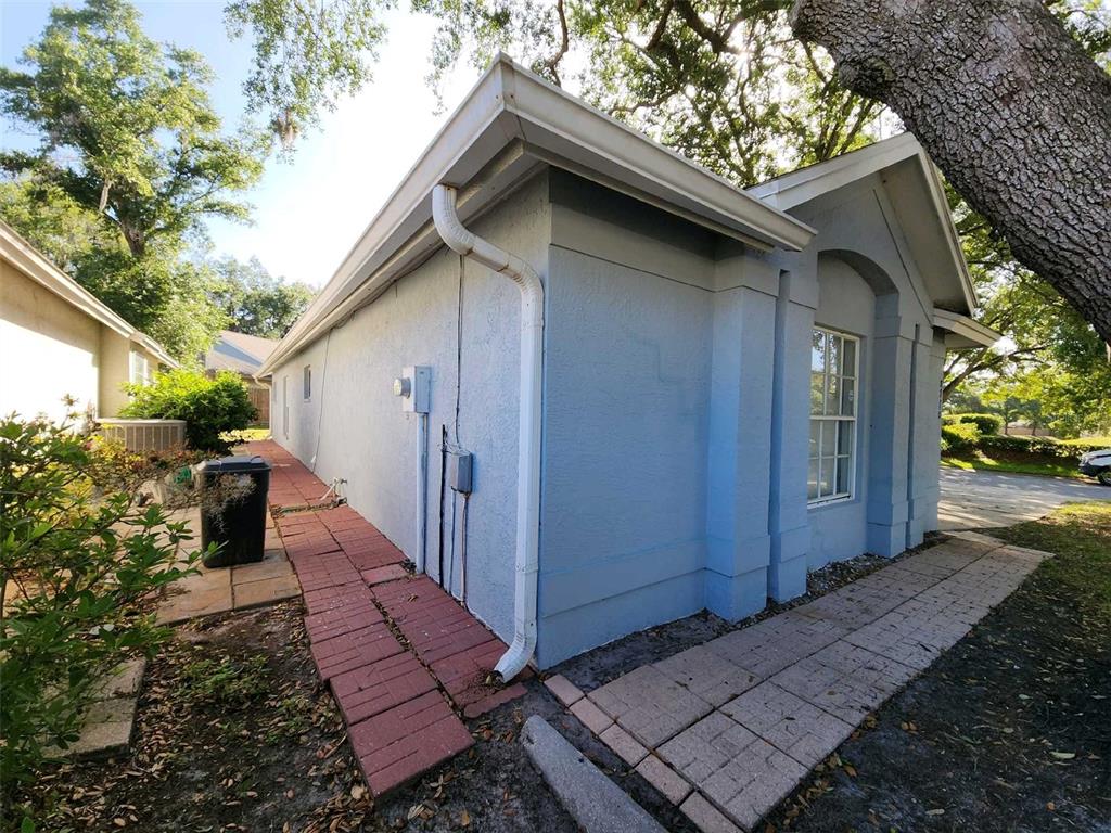 8710 Triple Oaks Road Temple Terrace, FL 33637 - Photo 5 of 5