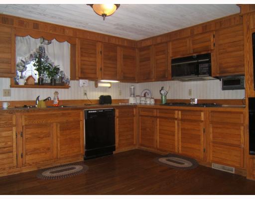 431 Sarver Road Sarver, PA 16055 - Photo 4 of 8 Kitchen.