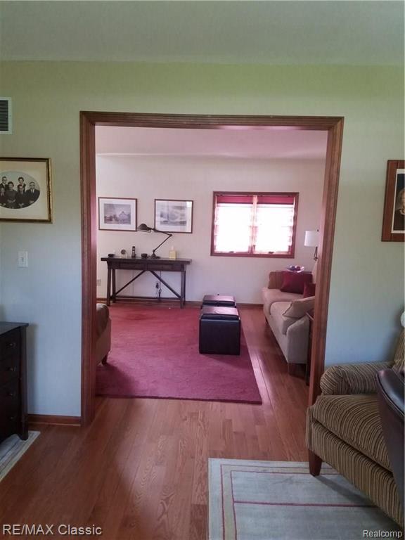 565 Grace Avenue Rochester Hills, MI 48307 - Photo 16 of 55