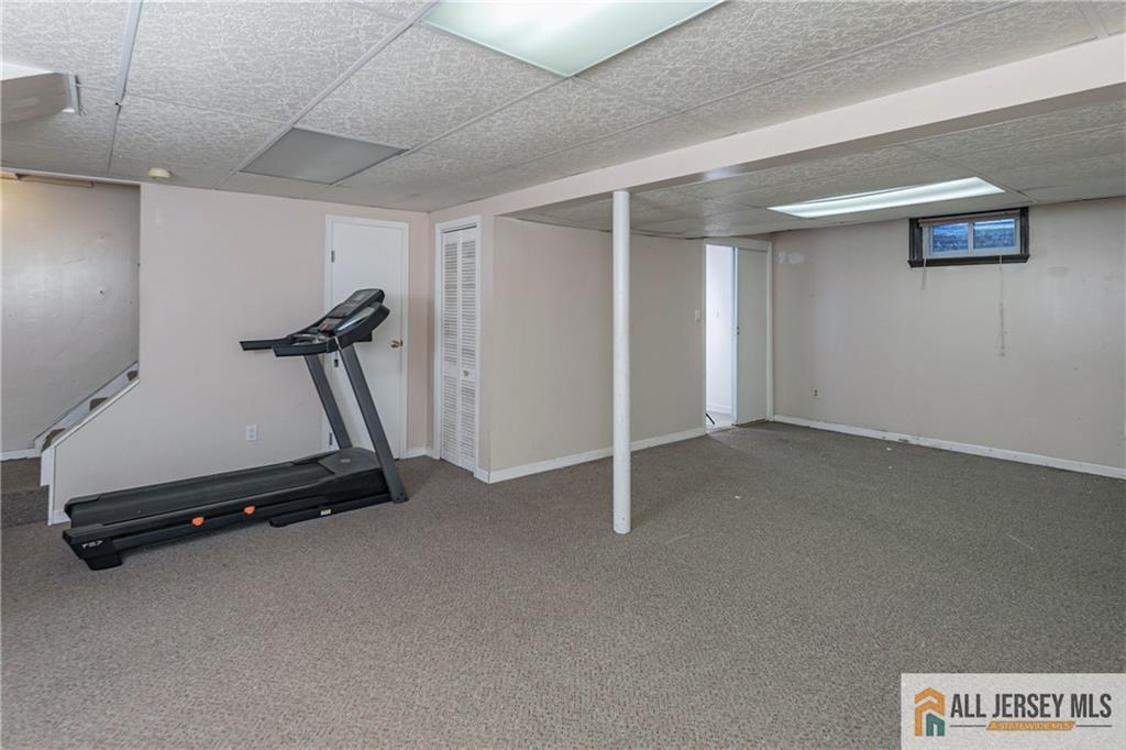 1467 Masoma Road North Brunswick, NJ 08902 - Photo 34 of 45 Gallery Image 34