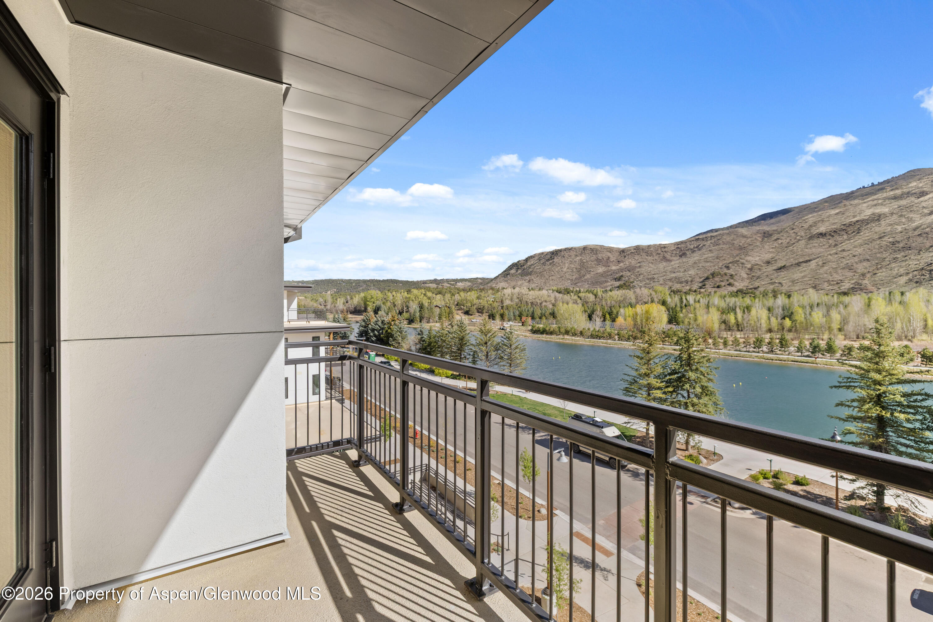 85 Kodiak Drive, Unit 320 Basalt, CO 81621 - Photo 9 of 20 a view of a balcony with city view