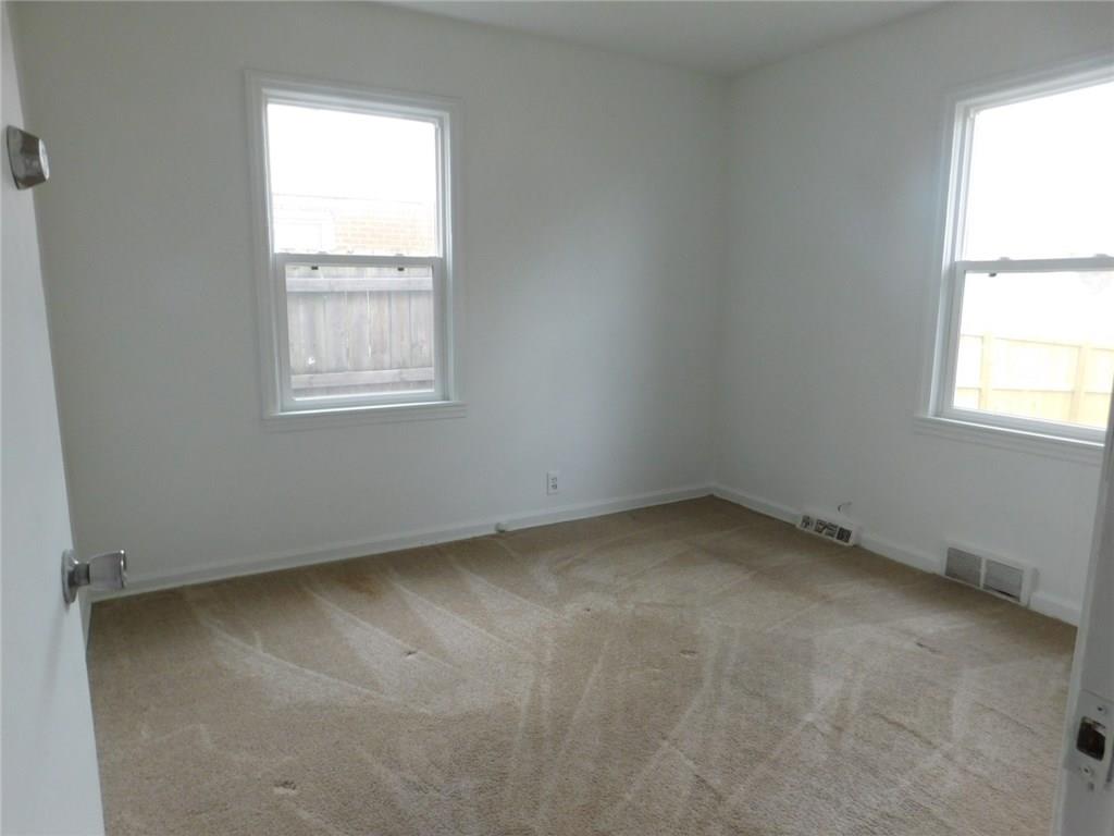 4526 Brookville Road Indianapolis, IN 46201 - Photo 6 of 12 Gallery Image 6