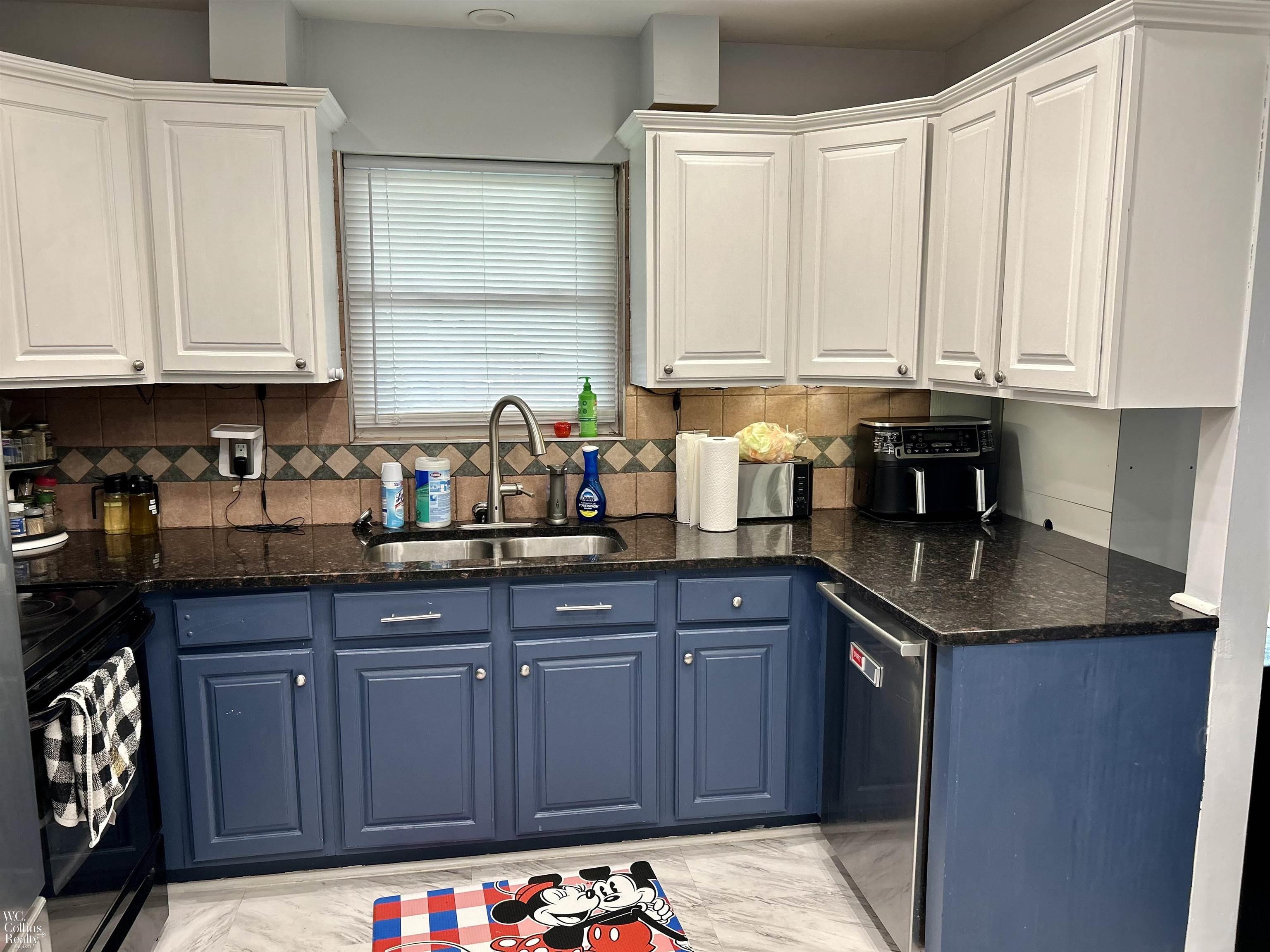 25219 Rubin Road Warren, MI 48089 - Photo 5 of 20