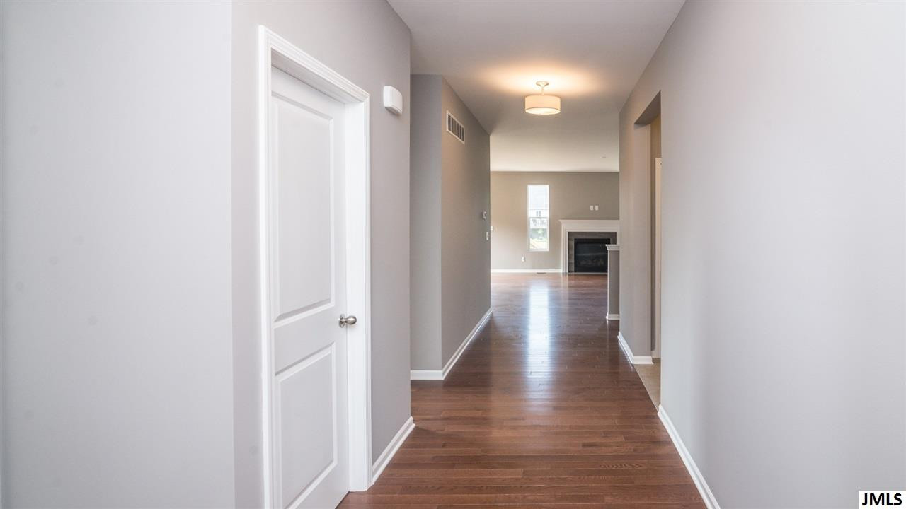 7313 King Road, Unit 4 Spring Arbor, MI 49283 - Photo 8 of 36 Photo 8