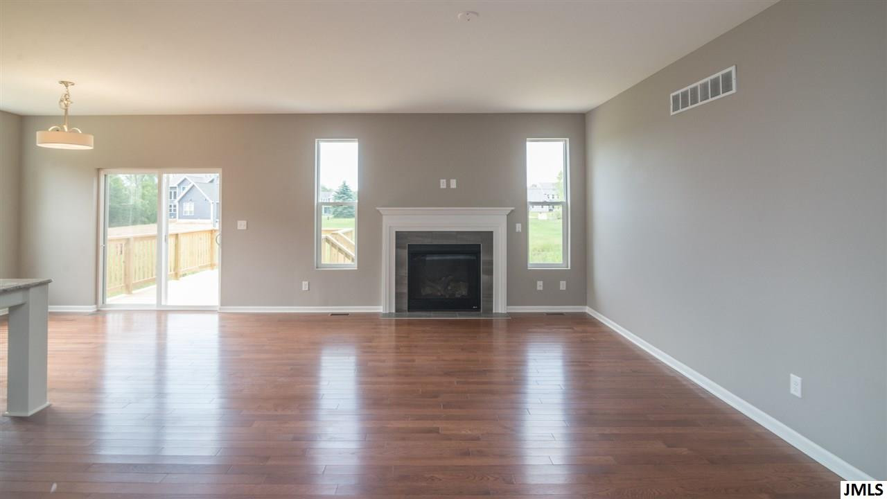 7313 King Road, Unit 4 Spring Arbor, MI 49283 - Photo 9 of 36 Photo 9