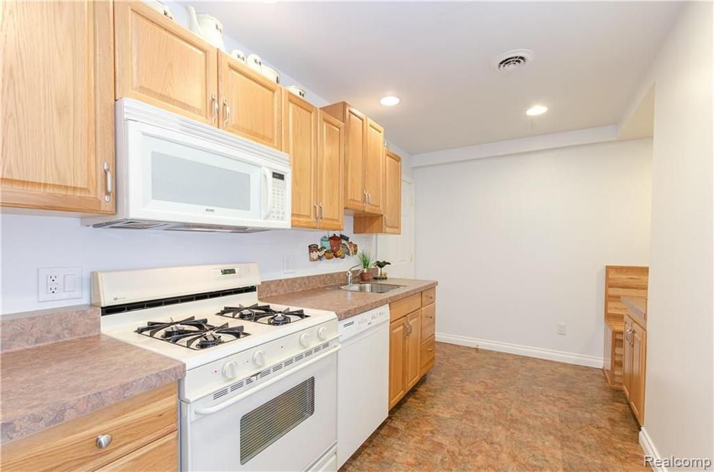 8314 Bunton Road Willis, MI 48191 - Photo 54 of 87