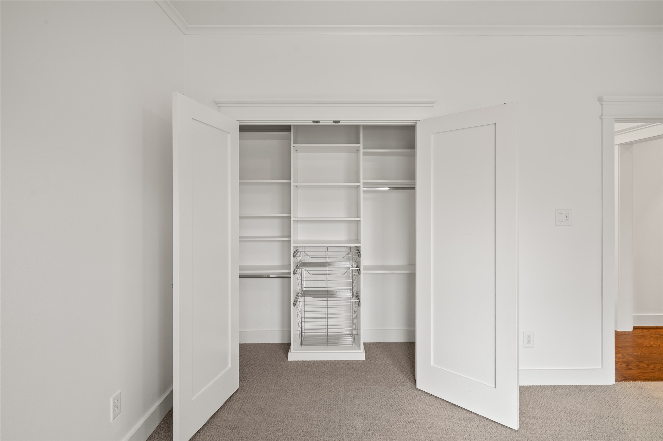 714 Wilken Street Houston, TX 77008 - Photo 25 of 35 a view of an empty walk in closet