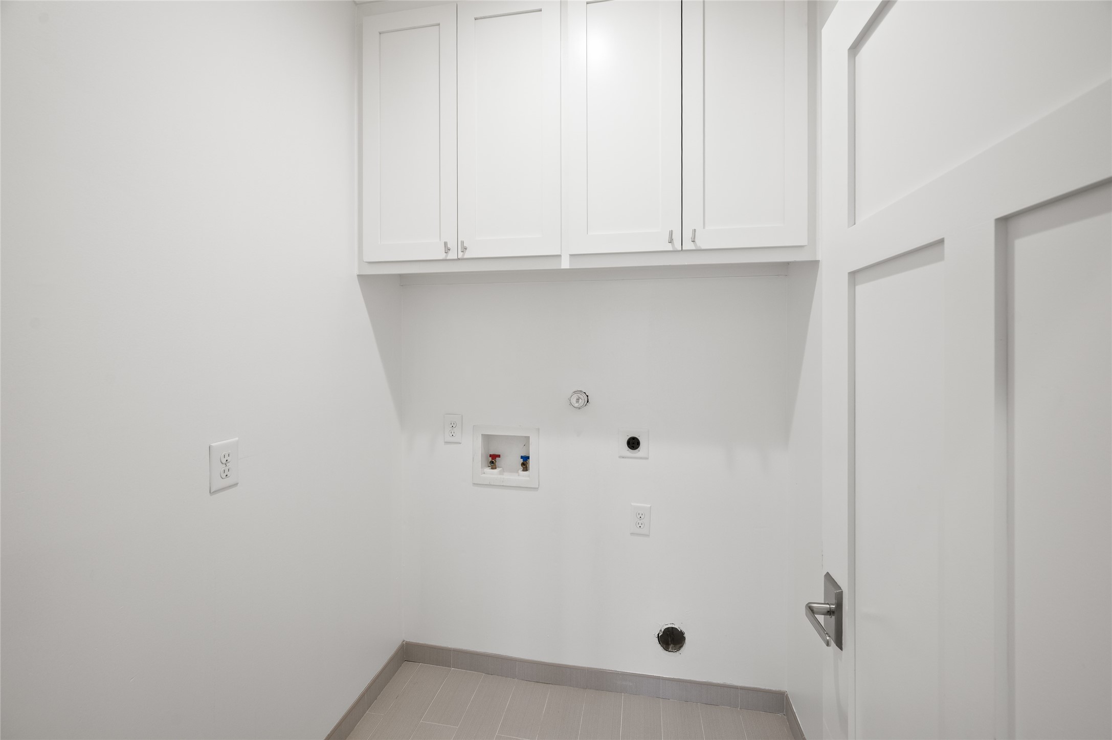 714 Wilken Street Houston, TX 77008 - Photo 28 of 35 a view of cabinets