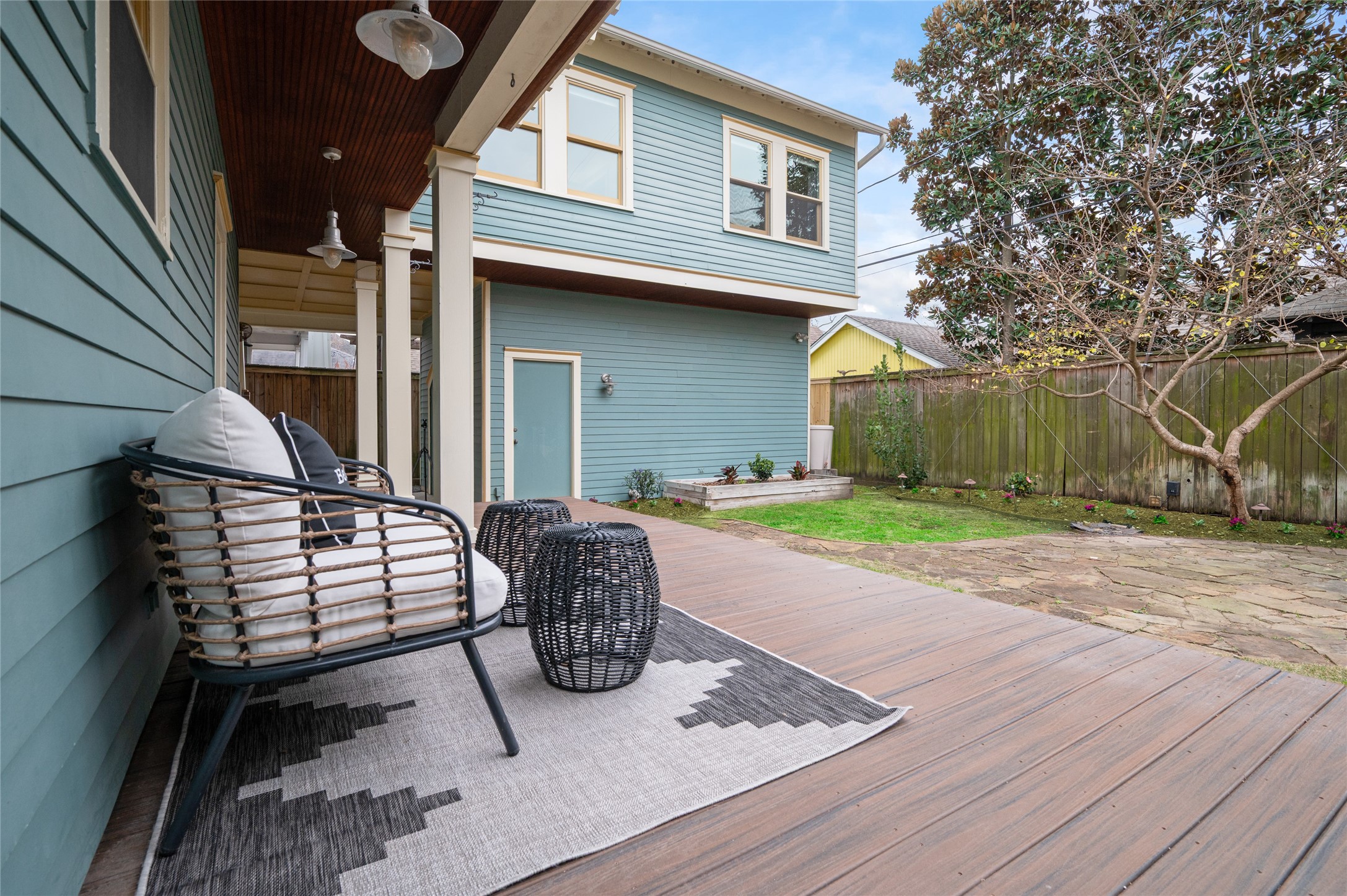 714 Wilken Street Houston, TX 77008 - Photo 33 of 35 a view of a backyard with sitting area