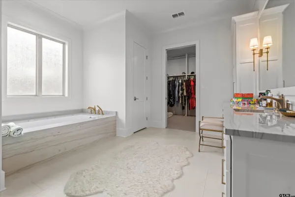 $985,000 | 2523 Oak Alley, Tyler, TX 75703