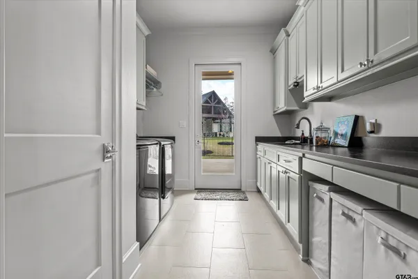 $985,000 | 2523 Oak Alley, Tyler, TX 75703