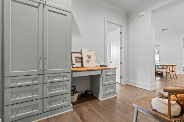 $985,000 | 2523 Oak Alley, Tyler, TX 75703