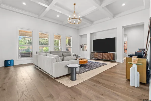 $985,000 | 2523 Oak Alley, Tyler, TX 75703