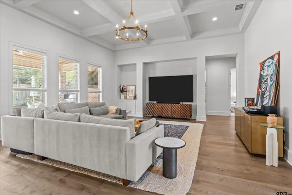 $985,000 | 2523 Oak Alley, Tyler, TX 75703