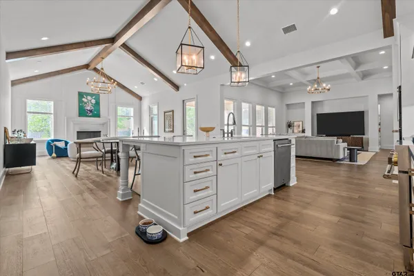 $985,000 | 2523 Oak Alley, Tyler, TX 75703