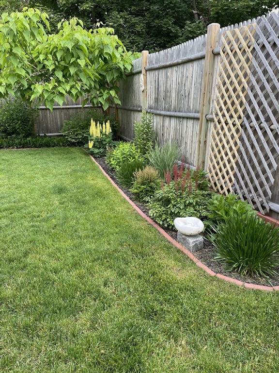 62-64 Flett Road, Unit 64 Belmont, MA 02478 - Photo 27 of 32