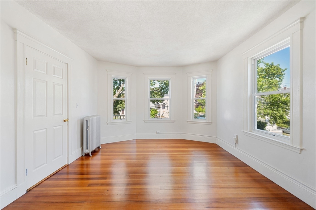 62-64 Flett Road, Unit 64 Belmont, MA 02478 - Photo 5 of 32