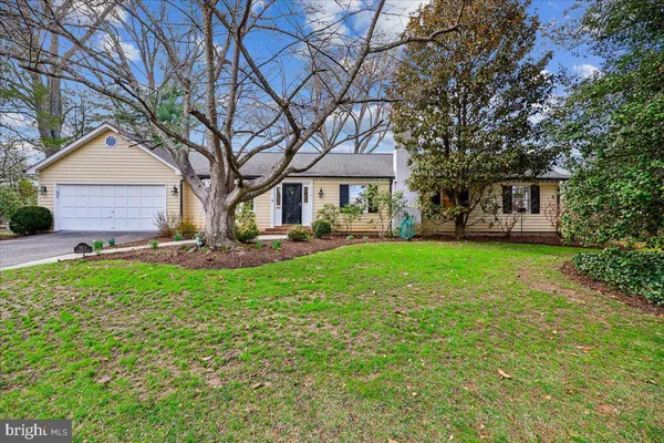 $1,349,000 | 9814 Gartrell Place, Kensington, MD 20895