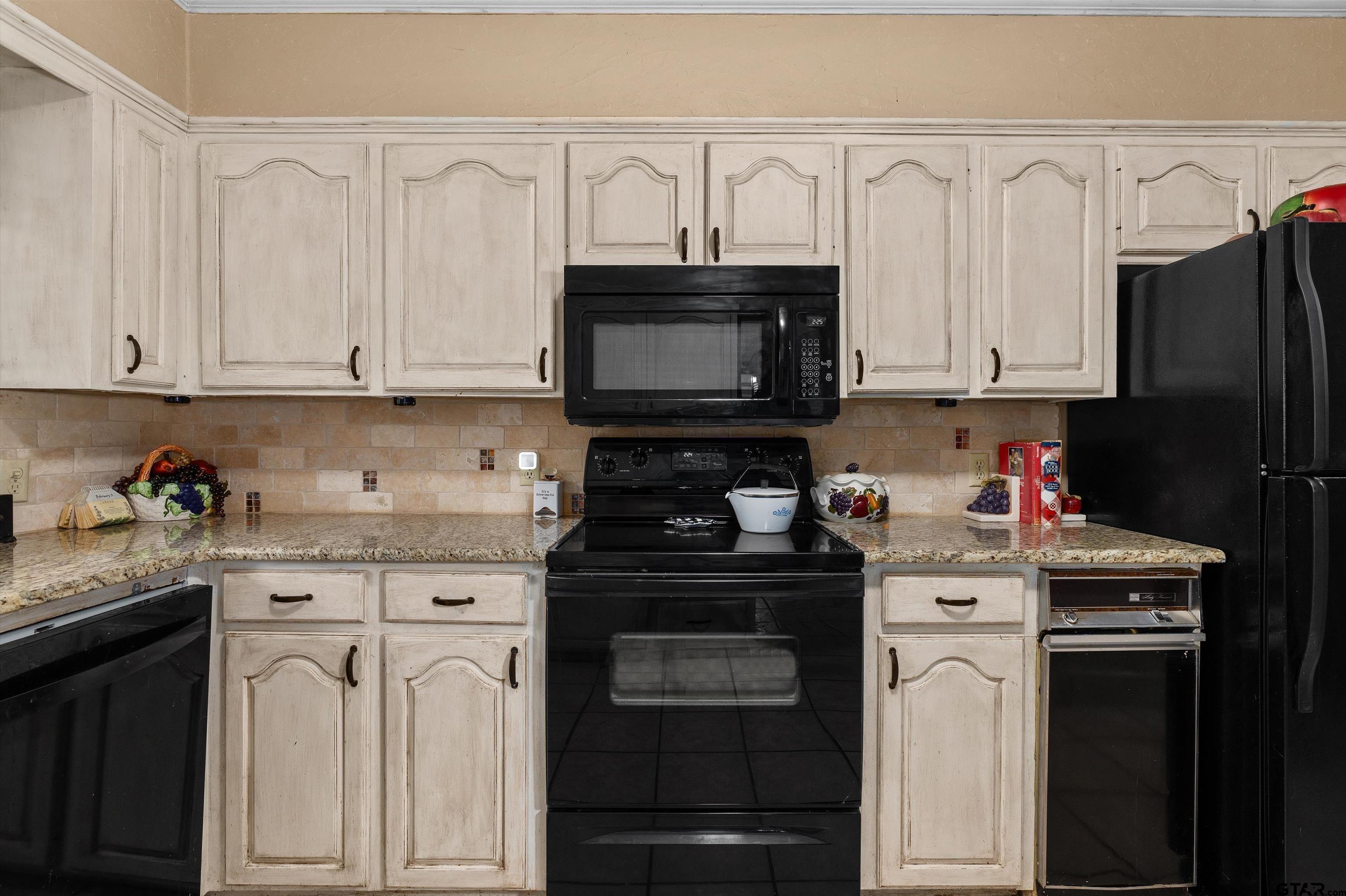 3501 Boyd Road Longview, TX 75604 - Photo 9 of 39