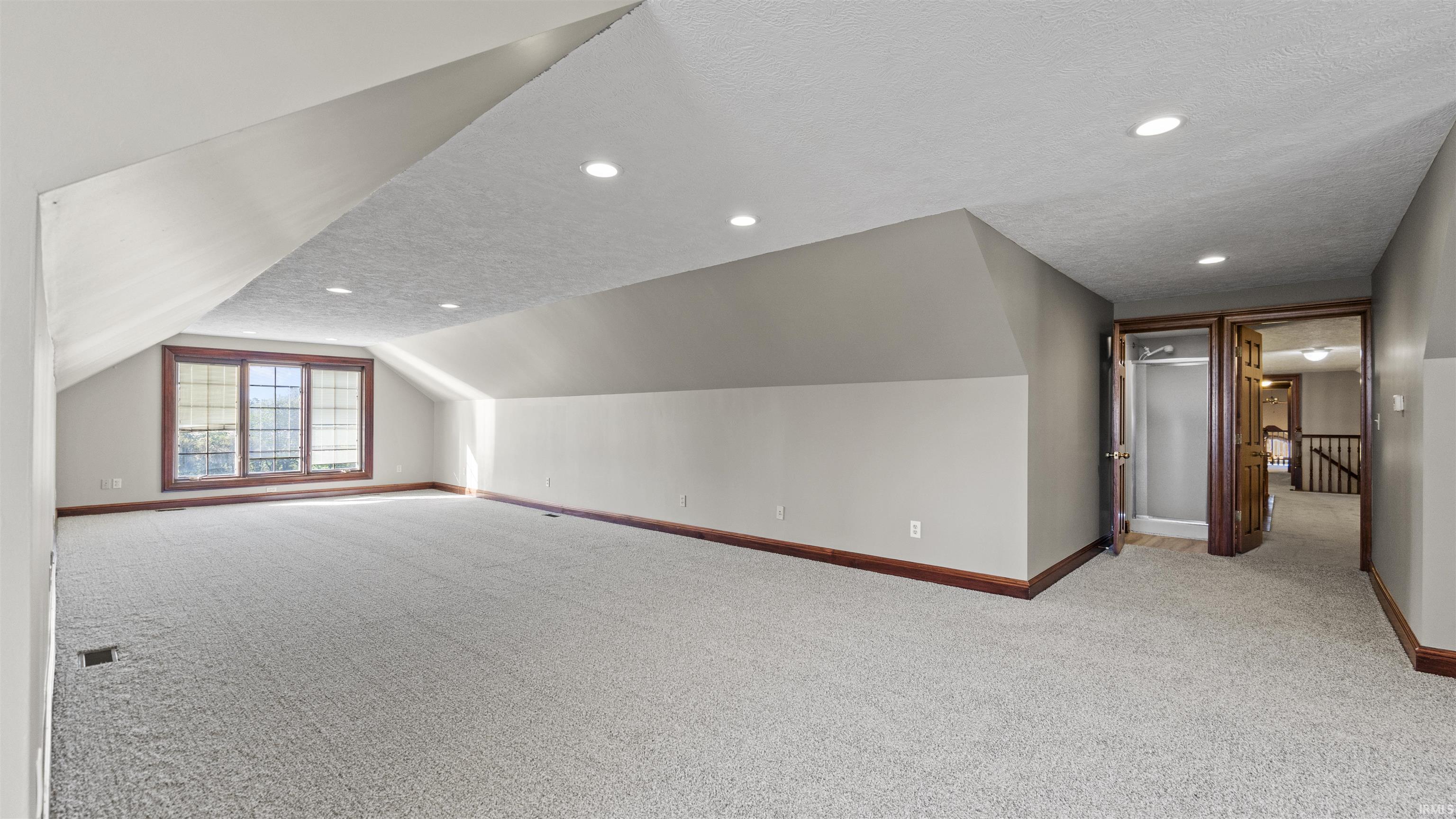 8605 North River Road Fort Wayne, IN 46815 - Photo 22 of 36