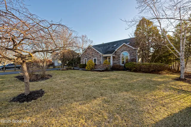 $655,000 | 4 Groot Drive, Altamont, NY 12009