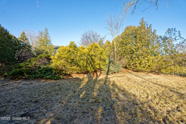 $655,000 | 4 Groot Drive, Altamont, NY 12009