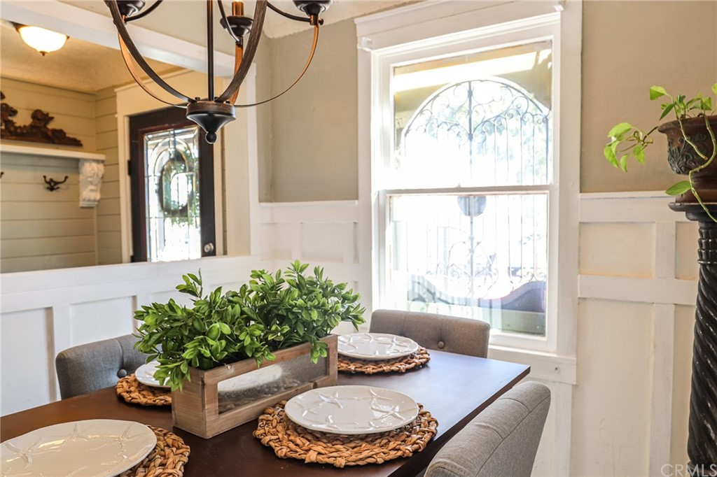 304 C Street Needles, CA 92363 - Photo 15 of 57 a living room with furniture and a large window