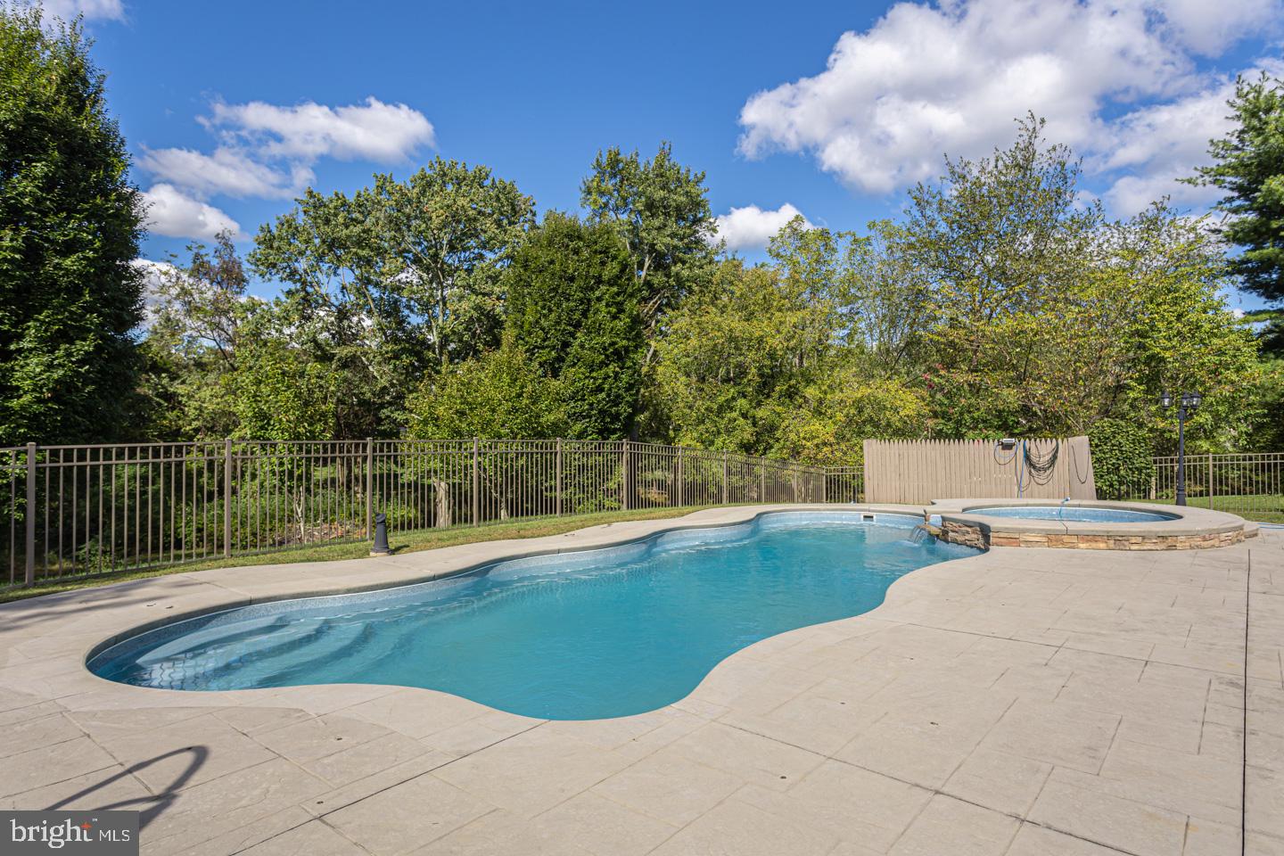 1023 Highland Road Newtown, PA 18940 - Photo 49 of 57 Gallery Image 49