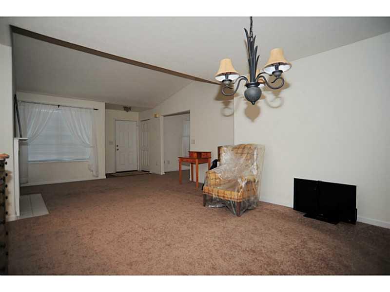 6554 B Rainer Way, Unit 39 Indianapolis, IN 46214 - Photo 2 of 14 Gallery Image 2